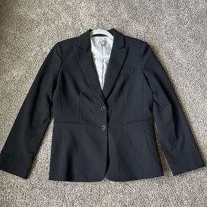 Tahari ASL Notched Two-Button Blazer
